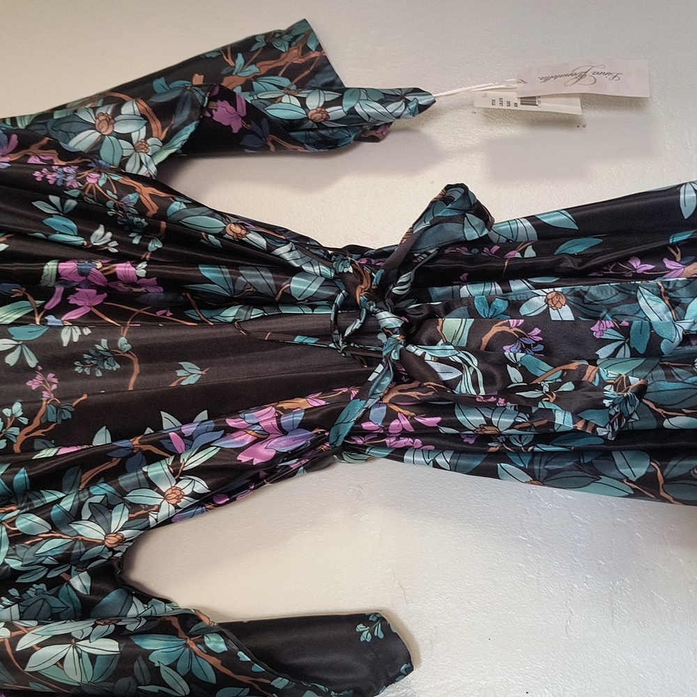 NWT Linea Donatella Black Floral Robe Sz XL Women - Picture 10 of 15